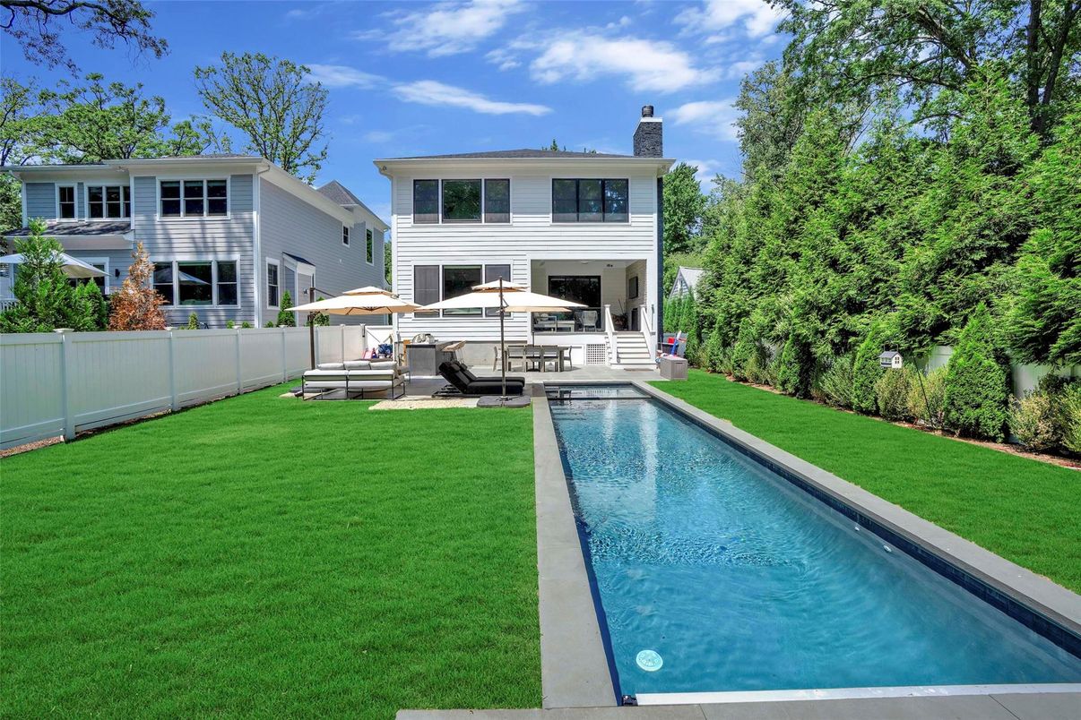 Backyard, Exterior, Pool