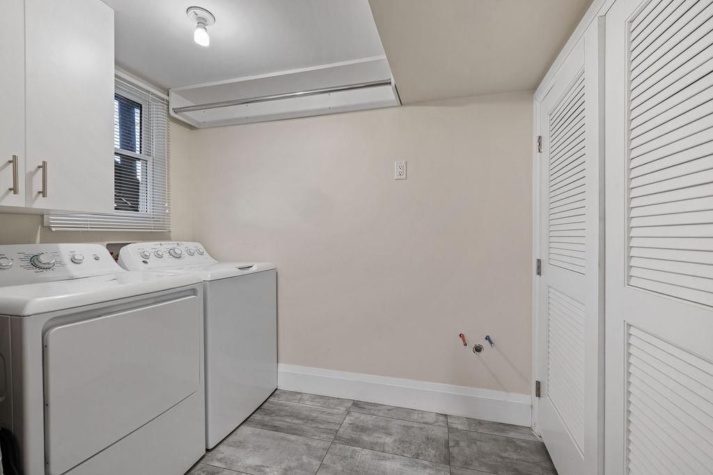 Interior, Utility Closets, Washer