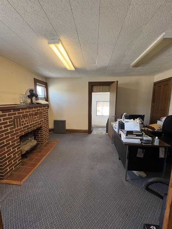 Fireplace, Home Office, Interior