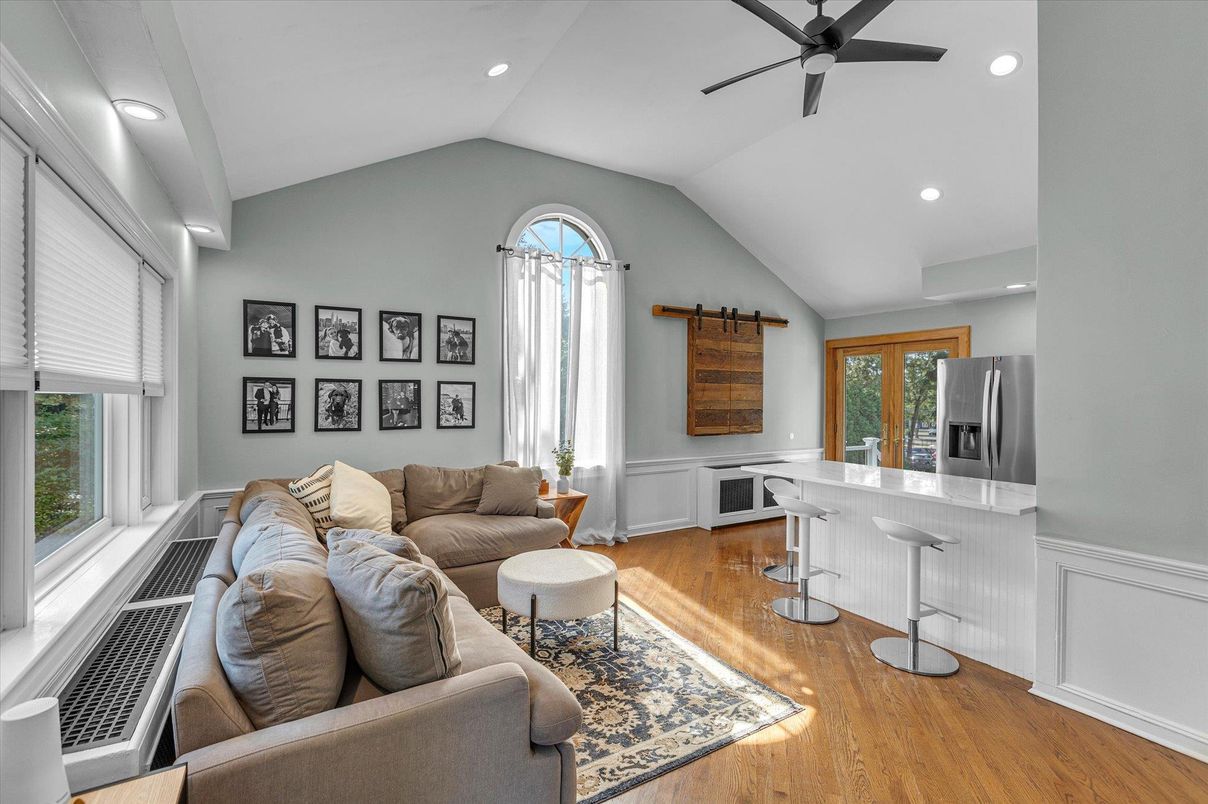 Interior, Kitchen, Living room, Recessed Lighting, Wood Texture Flooring