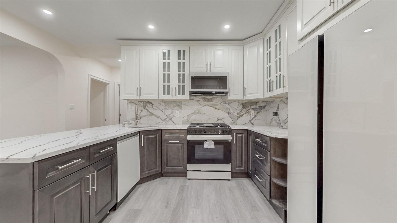 Interior, Kitchen, Marble Walls, Recessed Lighting, Wood Texture Flooring