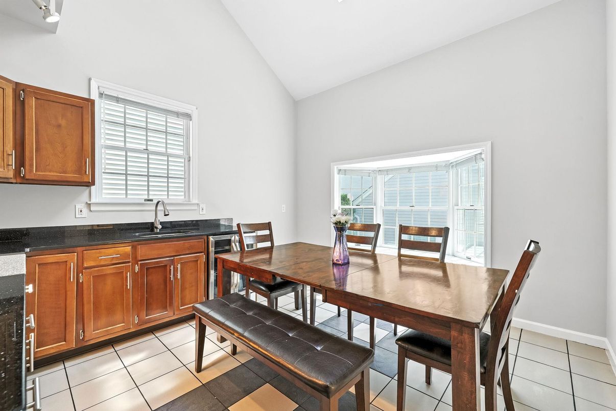Dining room, Interior