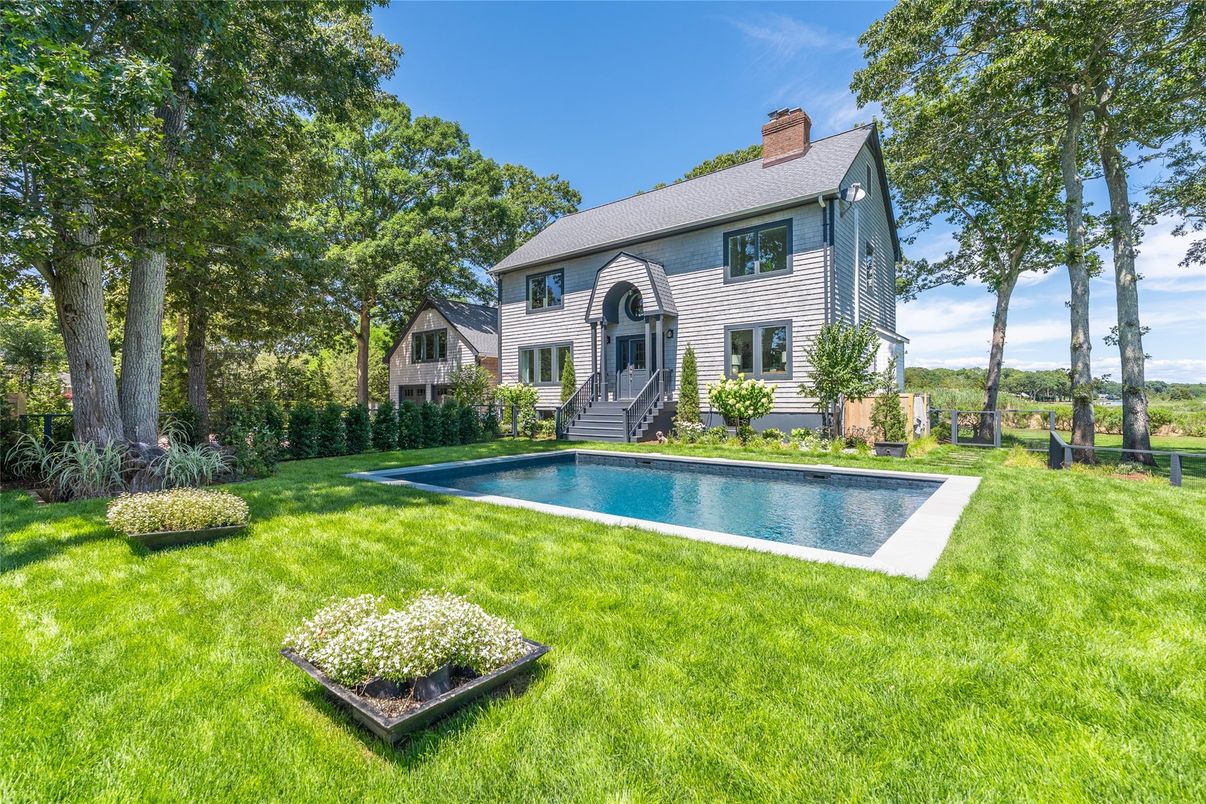 Backyard, Exterior, Pool