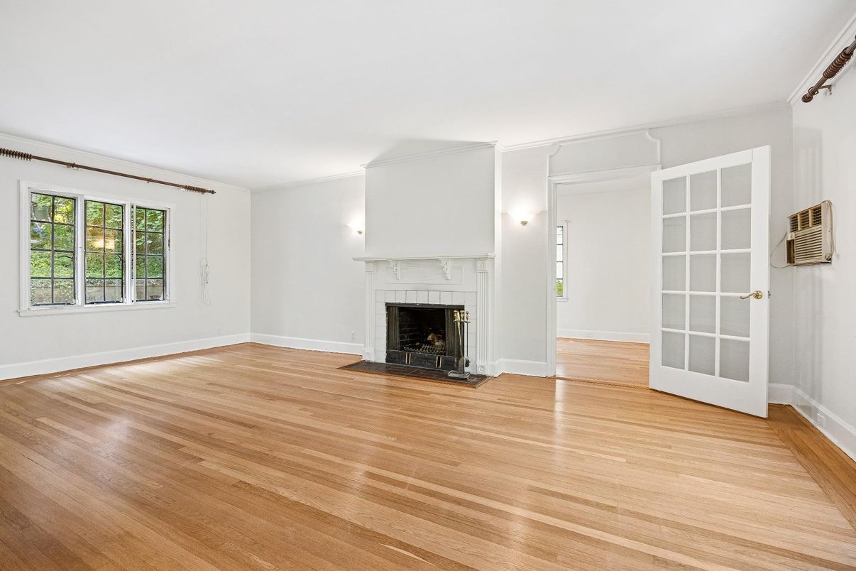 Empty room, Fireplace, Interior, Wood Texture Flooring