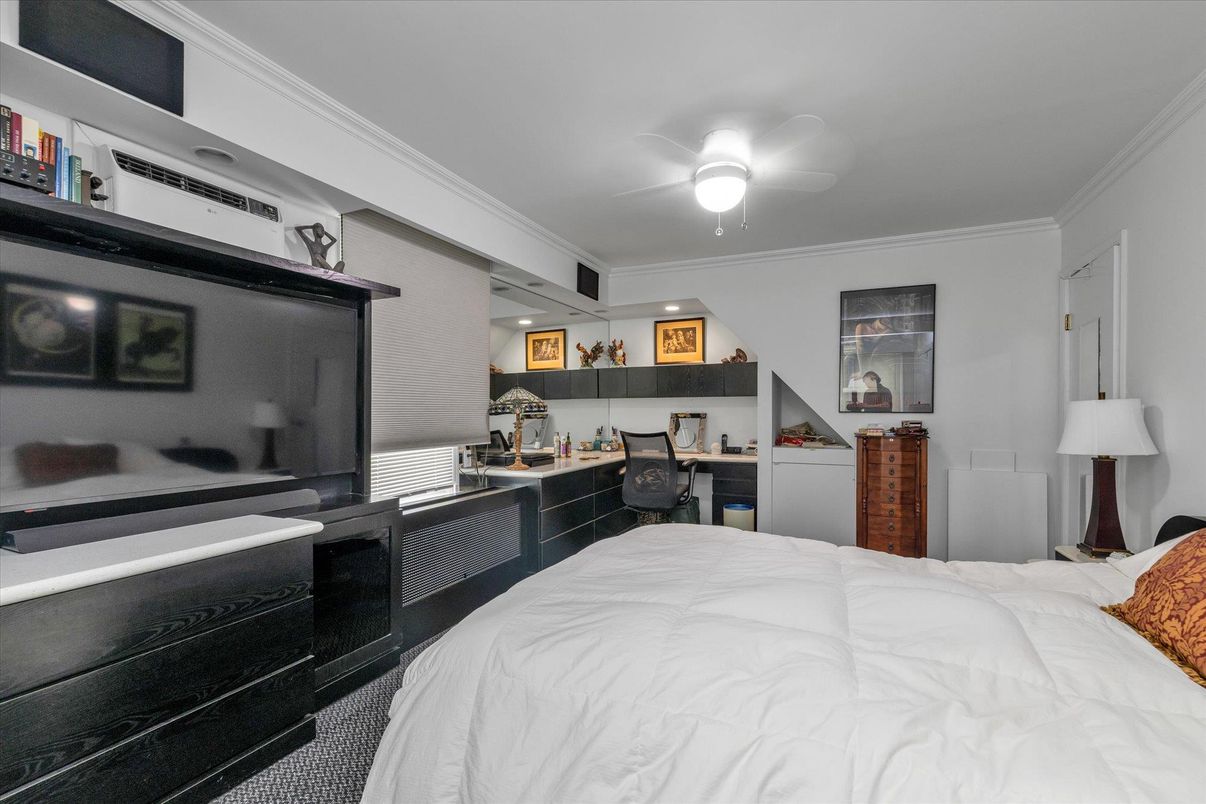 Bedroom, Home Office, Interior, Recessed Lighting