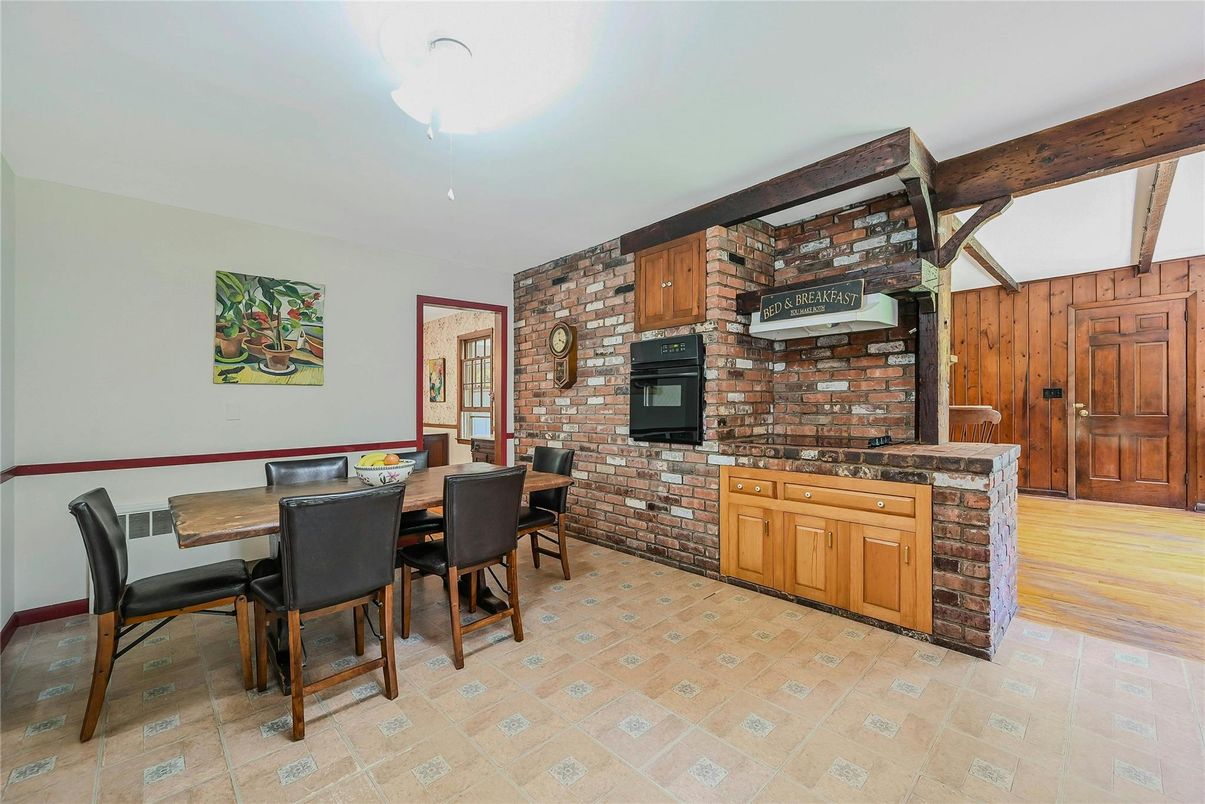 Dining room, Interior, Stone Walls, Wooden Beams, Wooden Walls