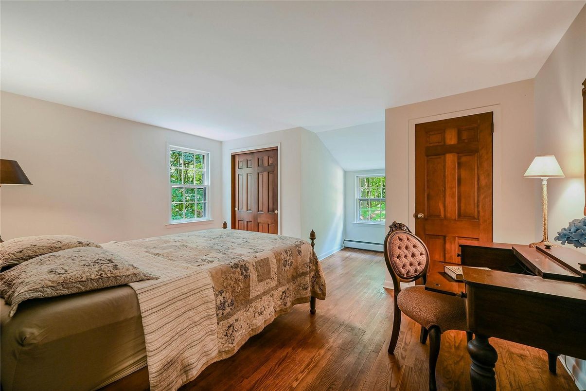 Bedroom, Home Office, Interior, Wood Texture Flooring