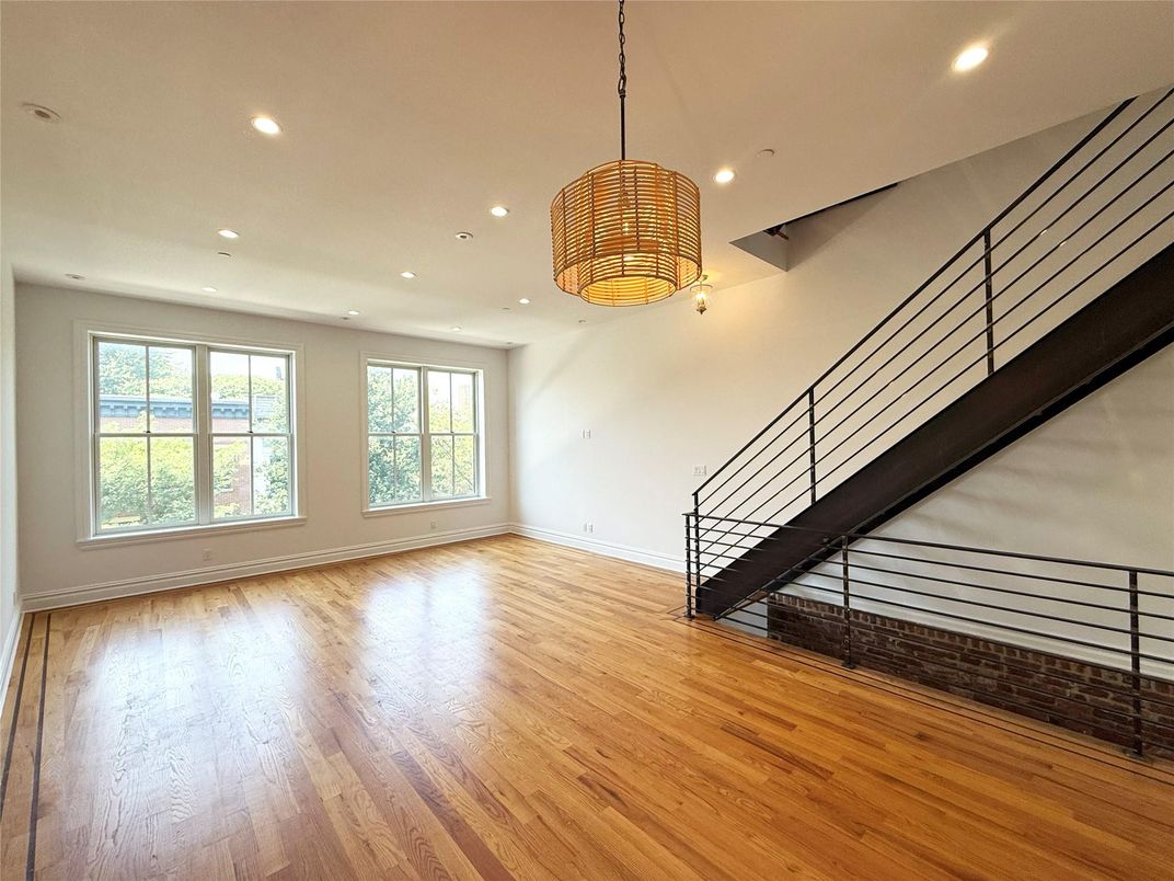 Empty room, Interior, Pendant Lights, Recessed Lighting, Wood Texture Flooring