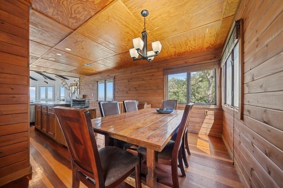 Dining room, Interior, Pendant Lights, Recessed Lighting, Wooden Ceilings, Wood Texture Flooring, Wooden Walls