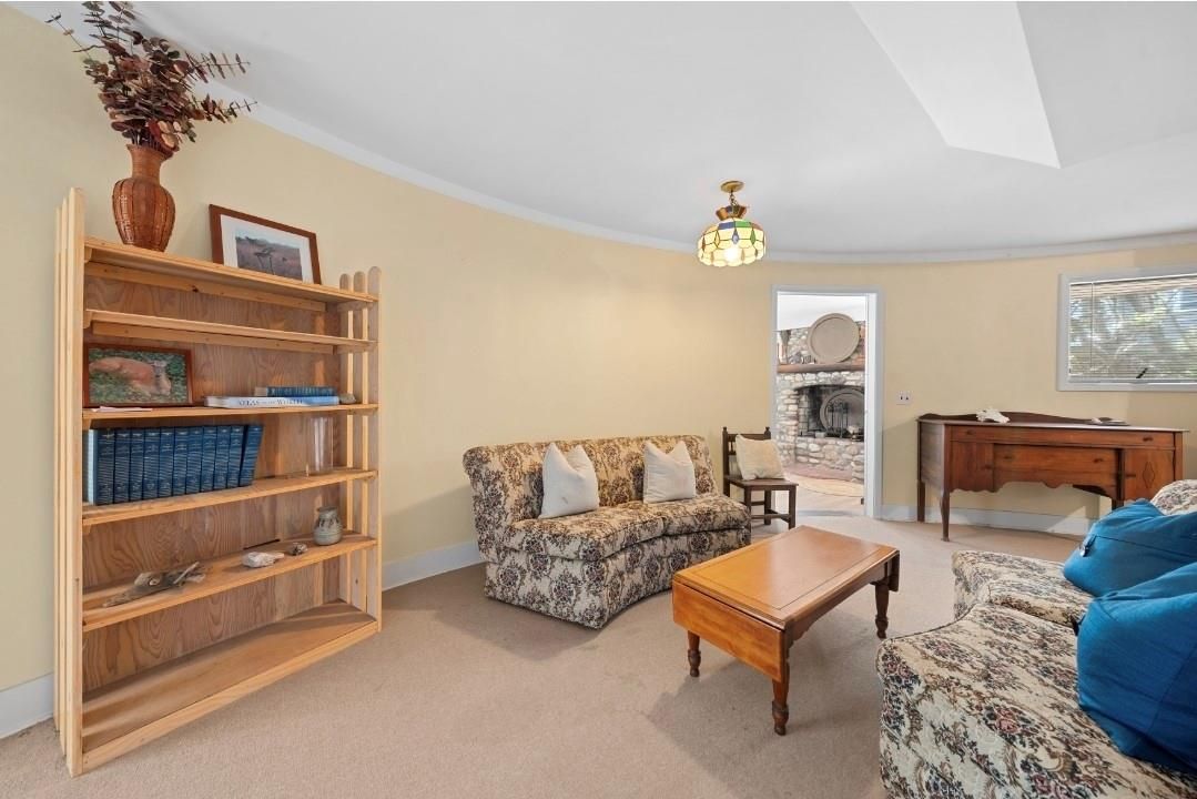 Fireplace, Interior, Living room