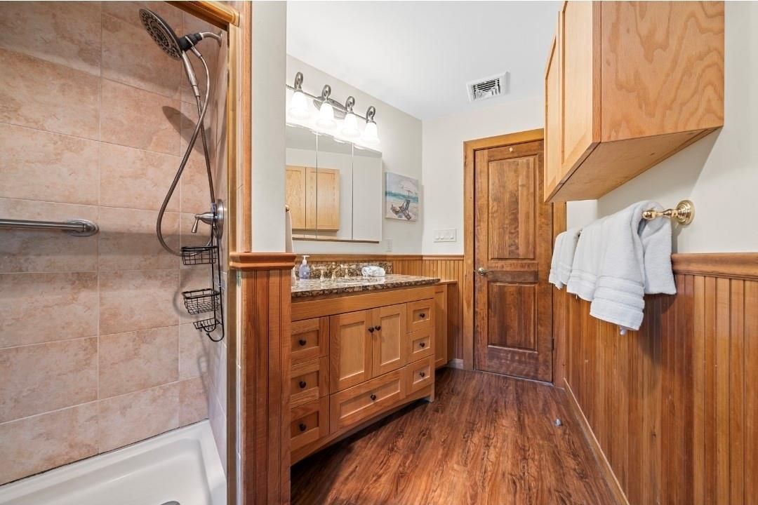 Bathroom, Interior, Wood Texture Flooring