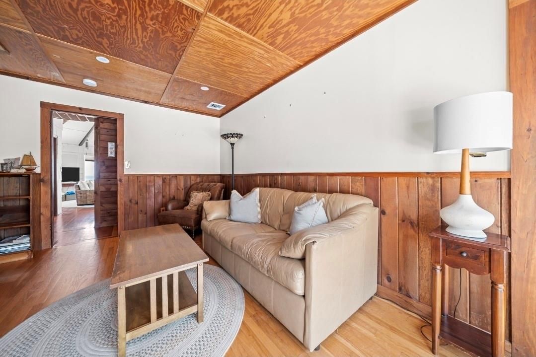 Interior, Living room, Recessed Lighting, Wooden Ceilings, Wood Texture Flooring