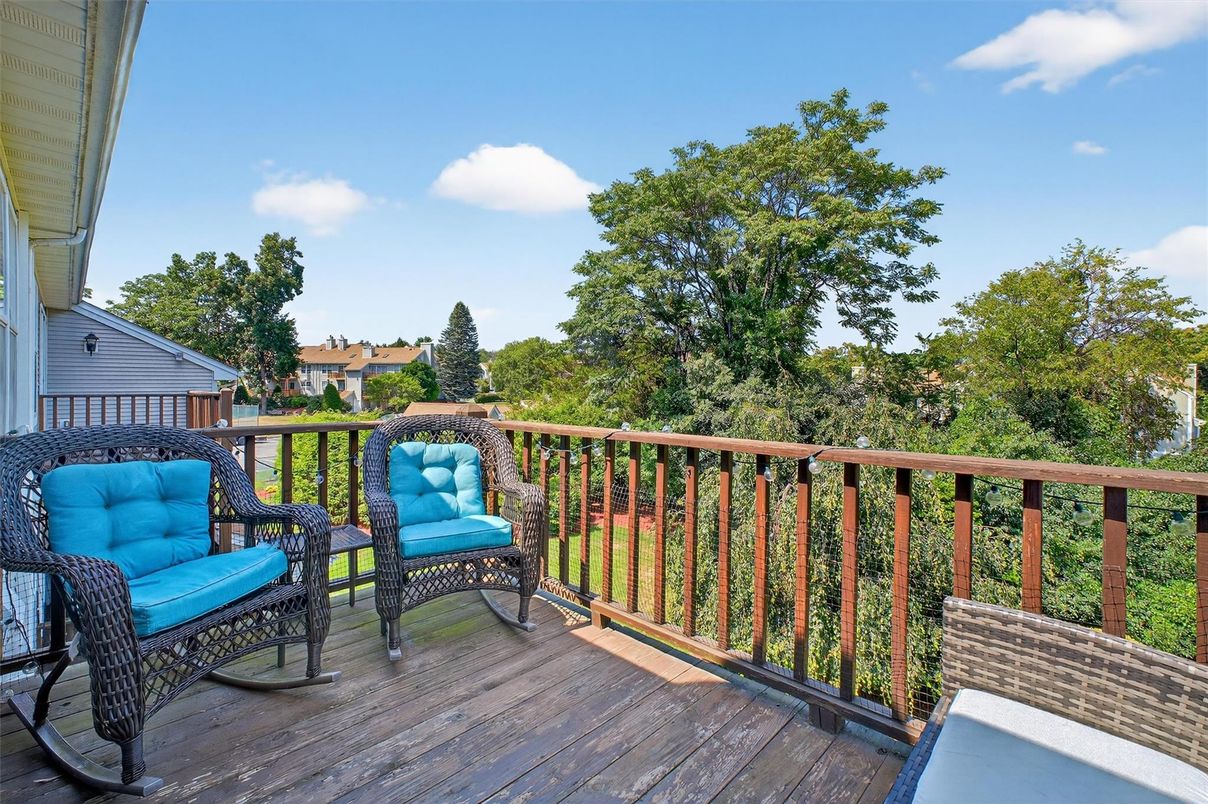 Exterior, Wood Texture Flooring