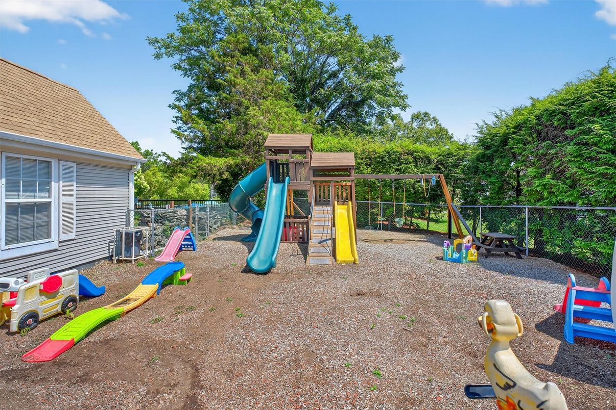 Backyard, Exterior, Playground