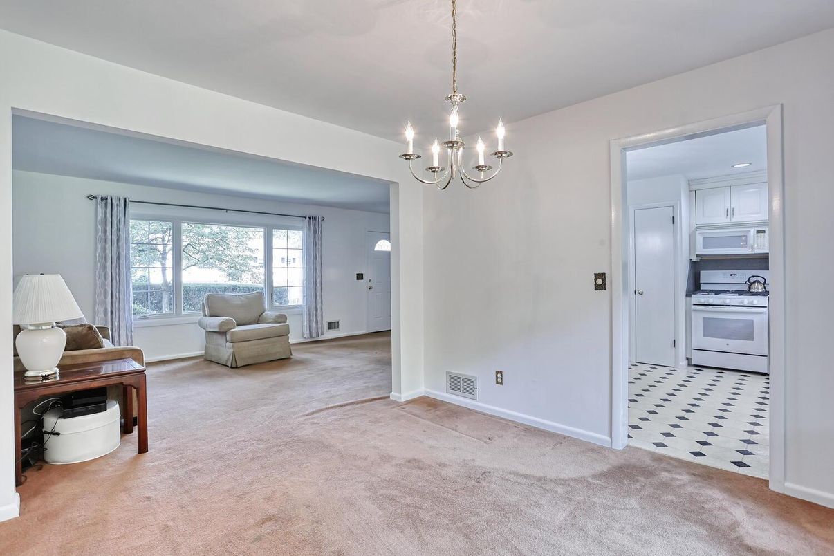 Chandelier, Interior, Kitchen, Pendant Lights