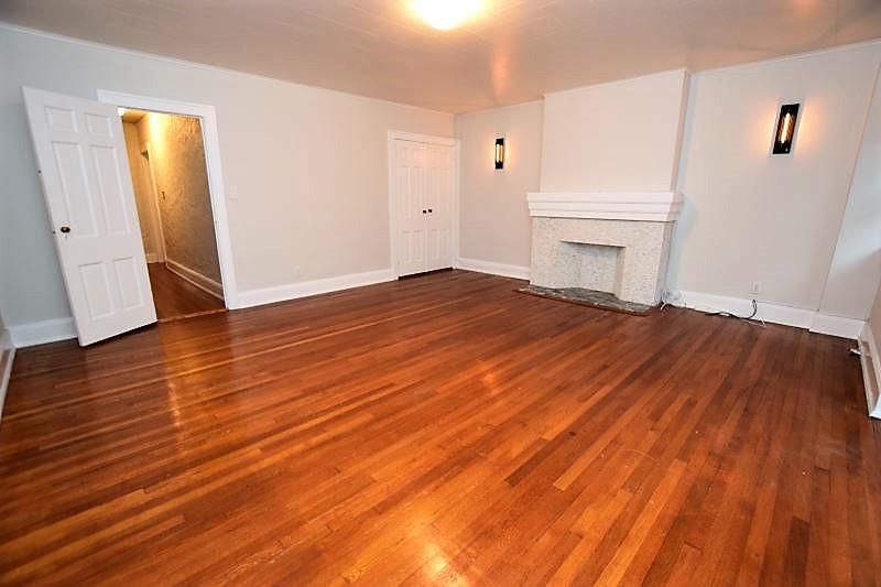 Empty room, Fireplace, Interior, Wood Texture Flooring