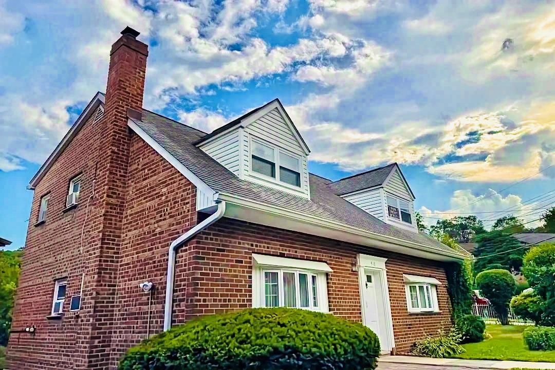 Exterior, Facade, Brick Facade, Cape Cod