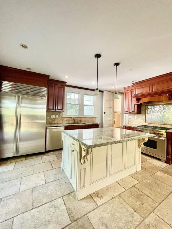 Interior, Kitchen, Pendant Lights, Recessed Lighting, Stainless Steel Appliances