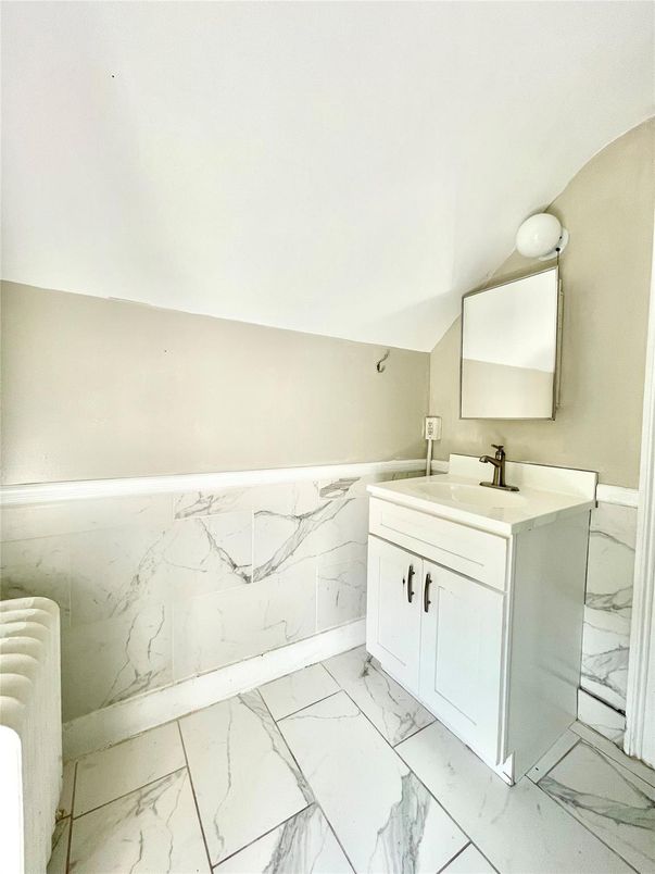 Bathroom, Interior, Marble, Marble Walls