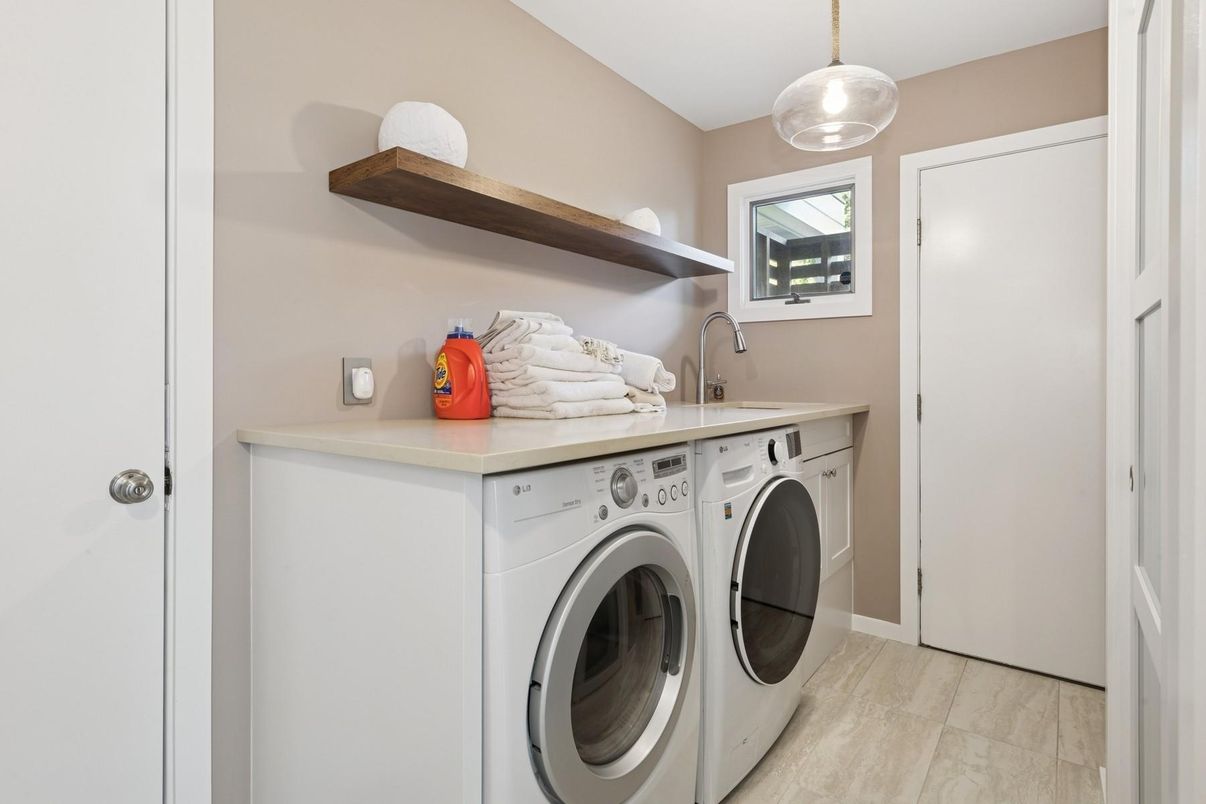 Interior, Pendant Lights, Washer