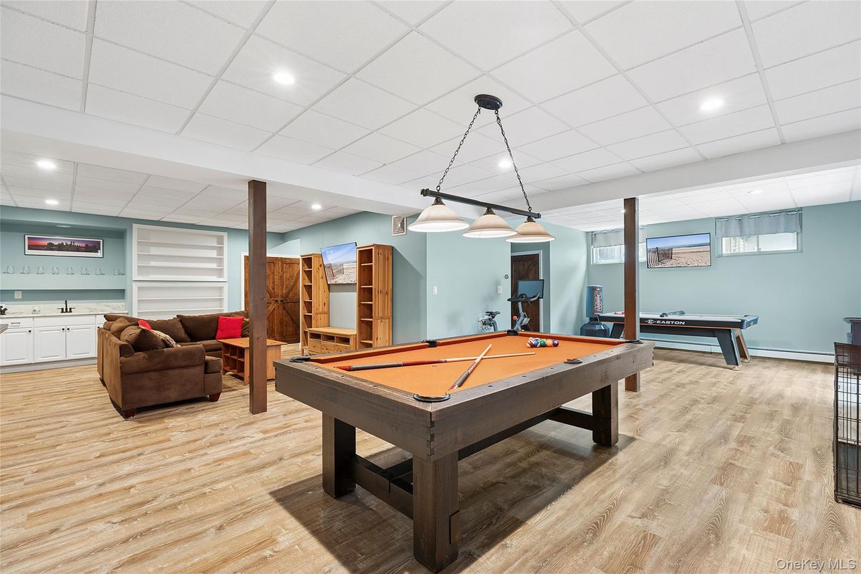 Billiard Table, Game Room, Interior, Pendant Lights, Recessed Lighting, Wood Texture Flooring
