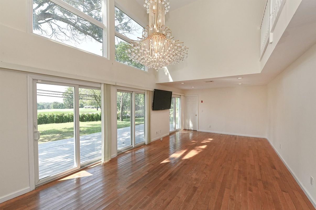 Chandelier, Empty room, Interior, Recessed Lighting, Wood Texture Flooring