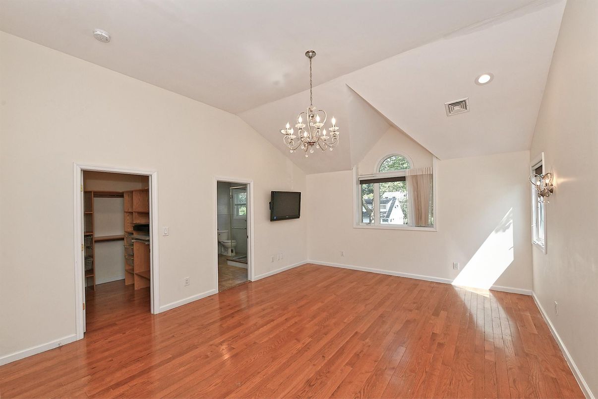 Chandelier, Empty room, Interior, Recessed Lighting, Wood Texture Flooring