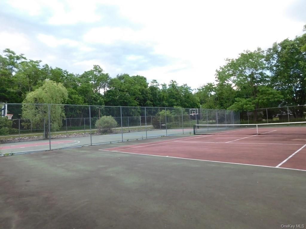 Exterior, Tennis Courts