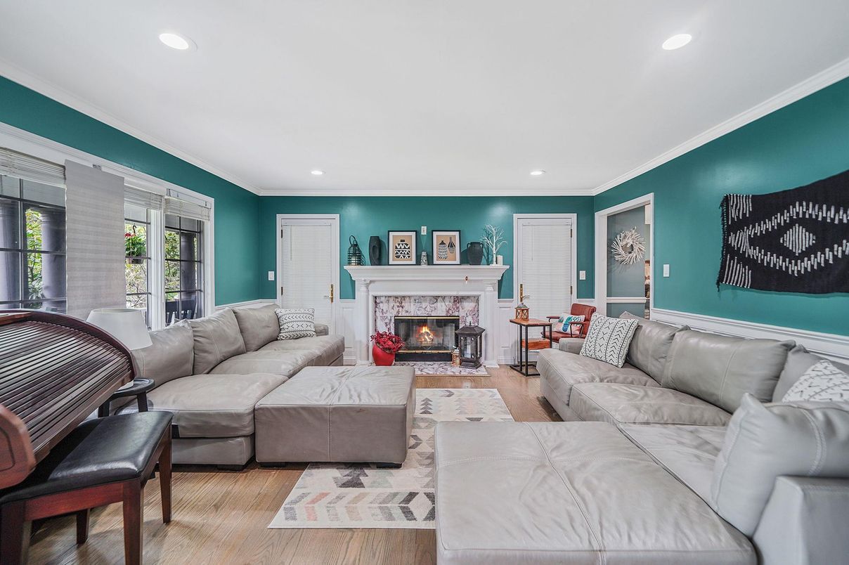 Fireplace, Interior, Living room, Recessed Lighting, Wood Texture Flooring