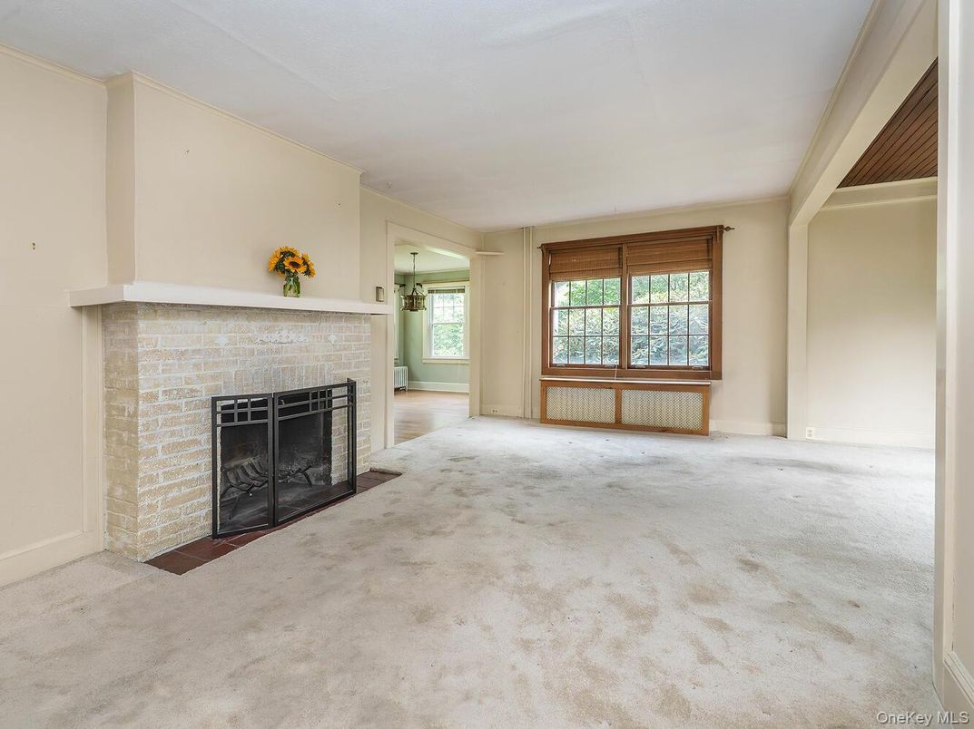 Empty room, Fireplace, Interior