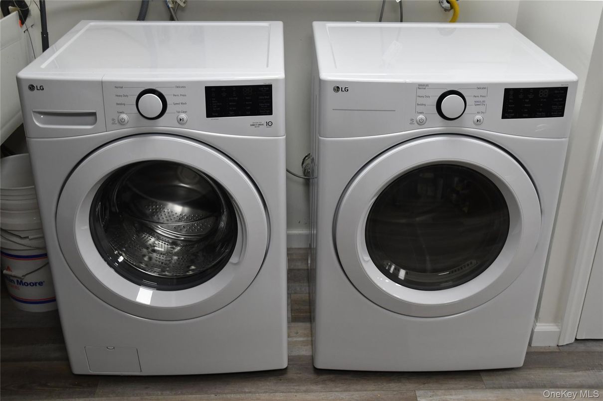 Interior, Utility Closets, Washer