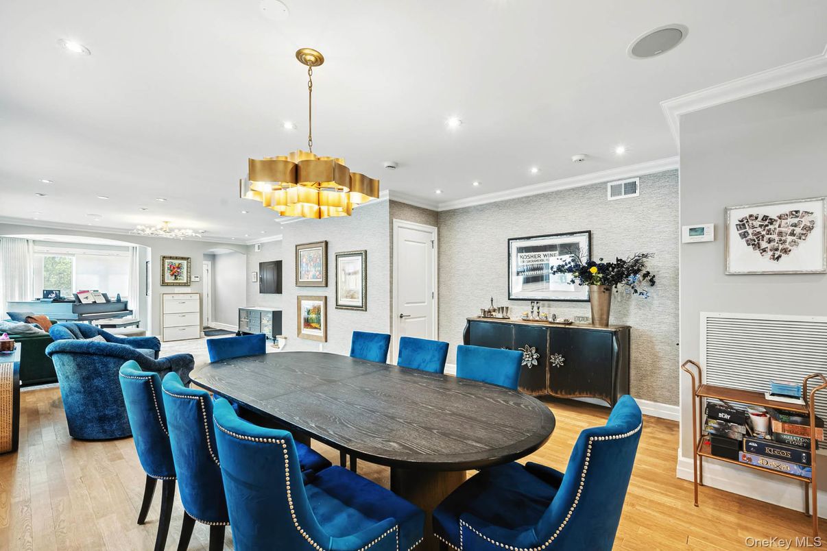 Chandelier, Dining room, Fireplace, Interior, Recessed Lighting, Wood Texture Flooring