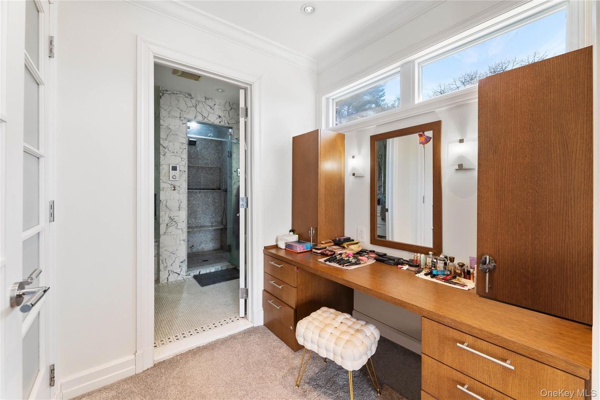 Bathroom, Home Office, Interior, Recessed Lighting