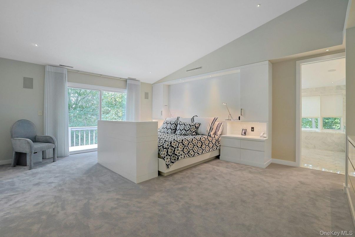 Bathroom, Bedroom, Interior, Recessed Lighting