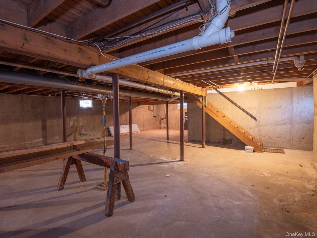 Interior, Wooden Beams, Wooden Walls