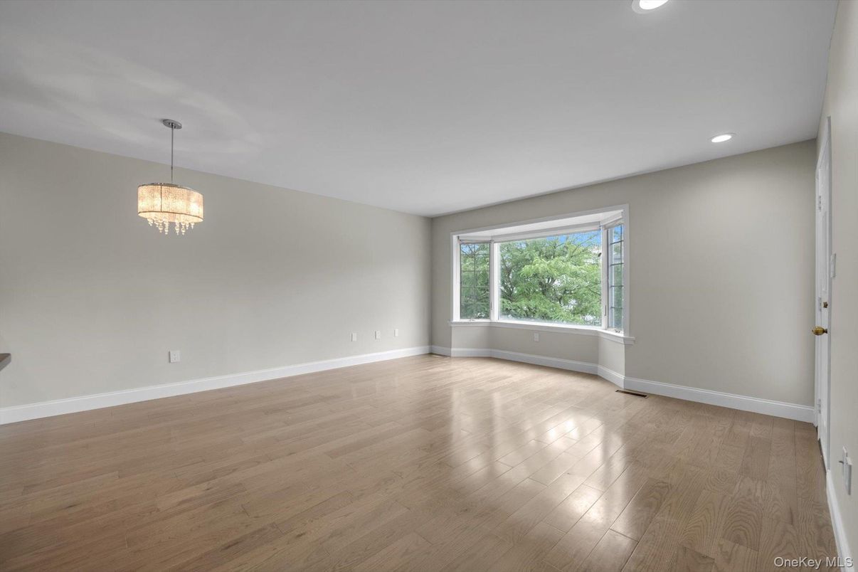 Chandelier, Empty room, Interior, Recessed Lighting, Wood Texture Flooring