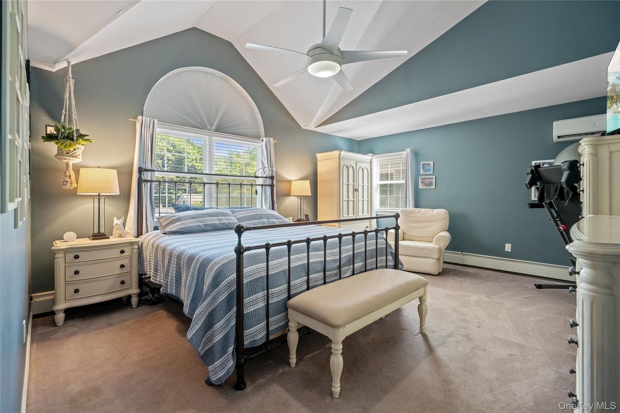 Bedroom, Fitness Equipment, Interior