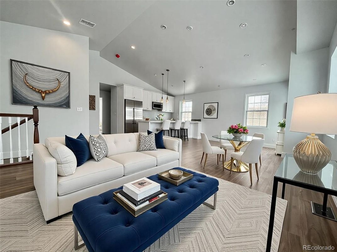 Dining room, Interior, Kitchen, Living room, Pendant Lights, Recessed Lighting, Stainless Steel Appliances, Wood Texture Flooring