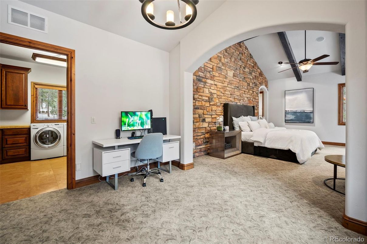 Bedroom, Home Office, Interior, Stone Walls, Washer