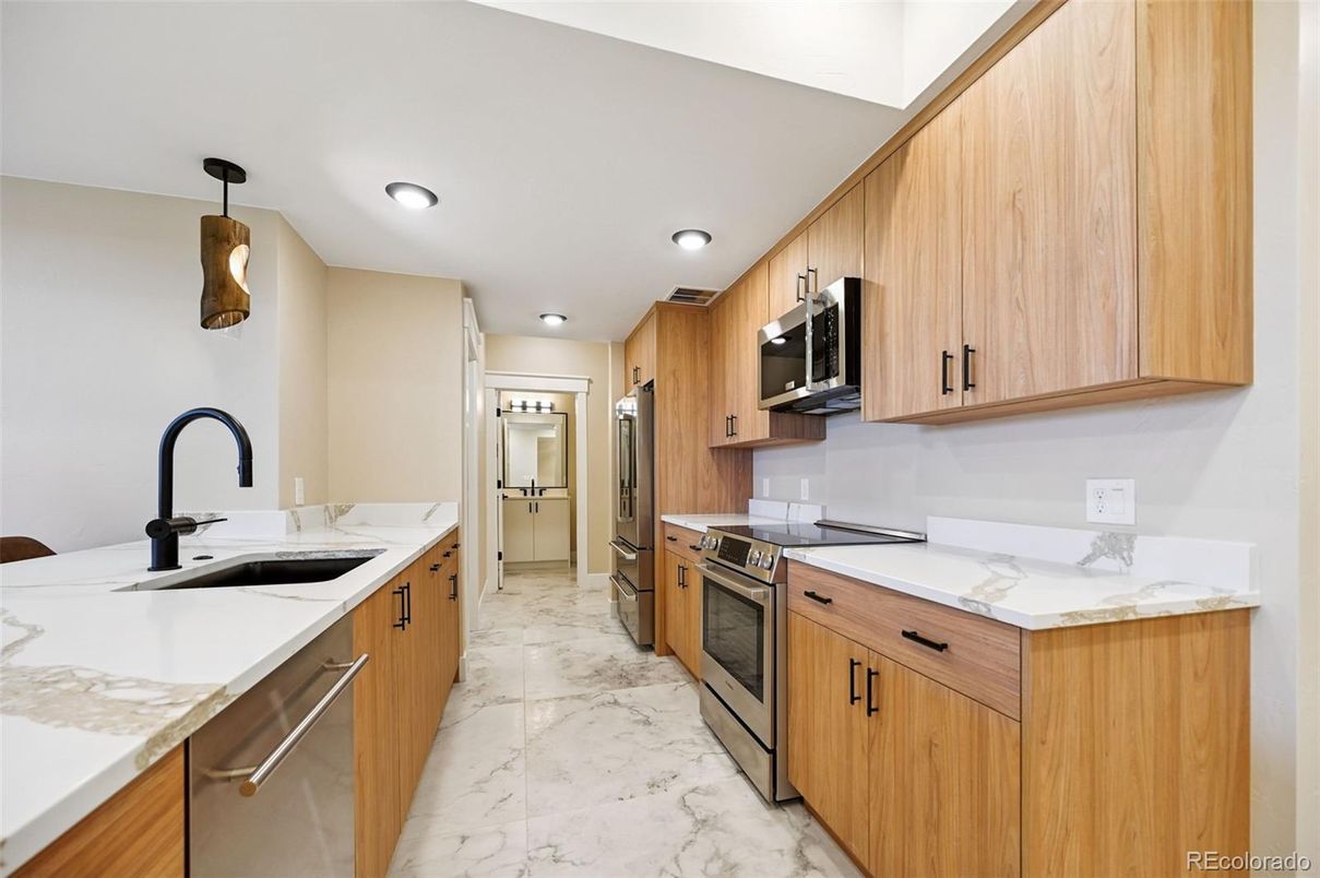 Interior, Kitchen, Marble, Pendant Lights, Recessed Lighting