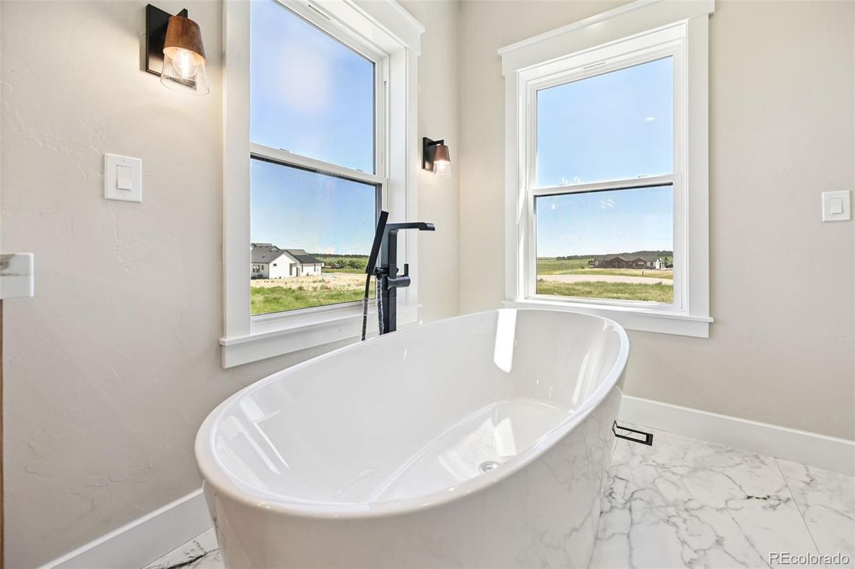 Bathroom, Free Standing Baths, Interior, Marble