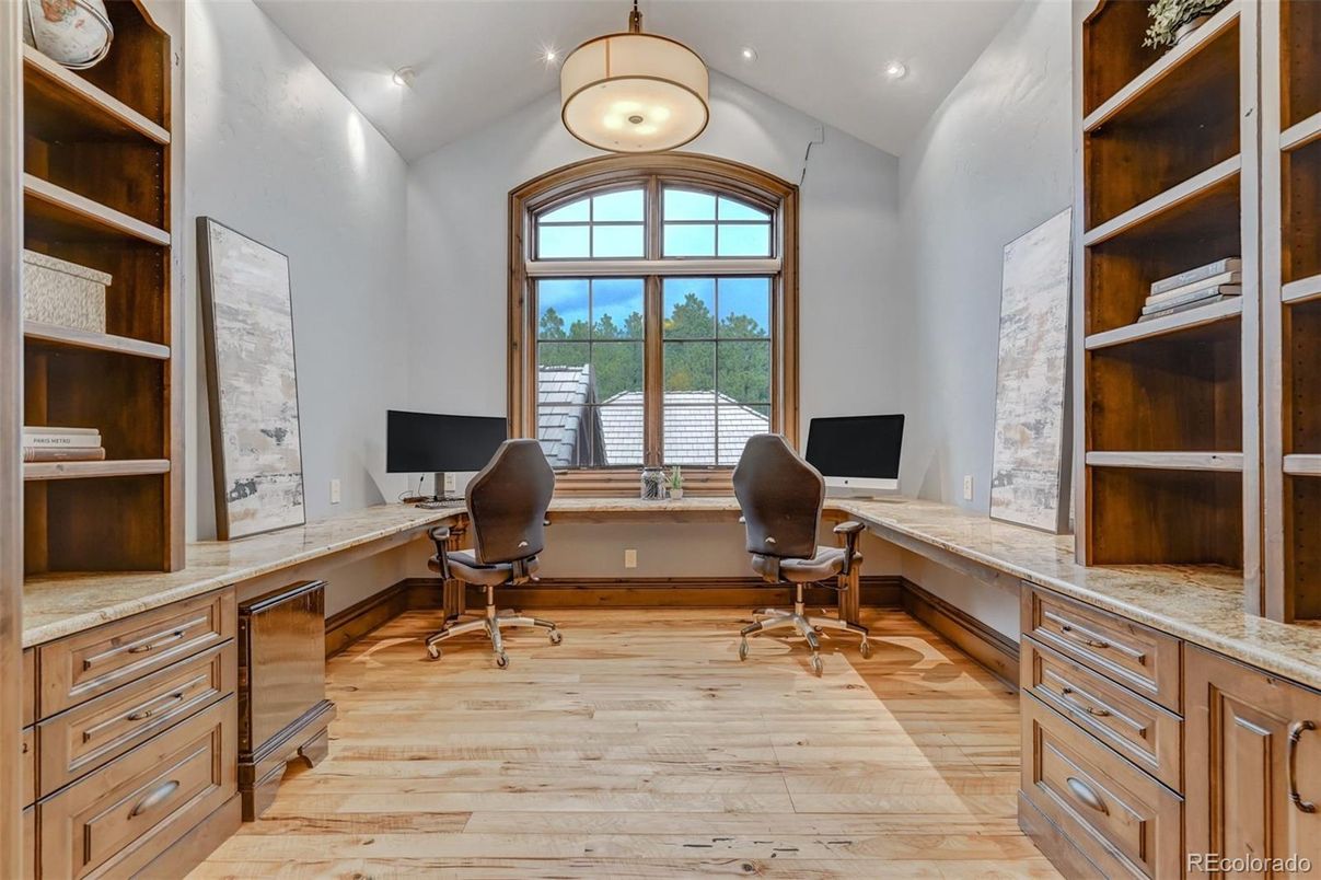 Home Office, Interior, Pendant Lights, Recessed Lighting, Wood Texture Flooring