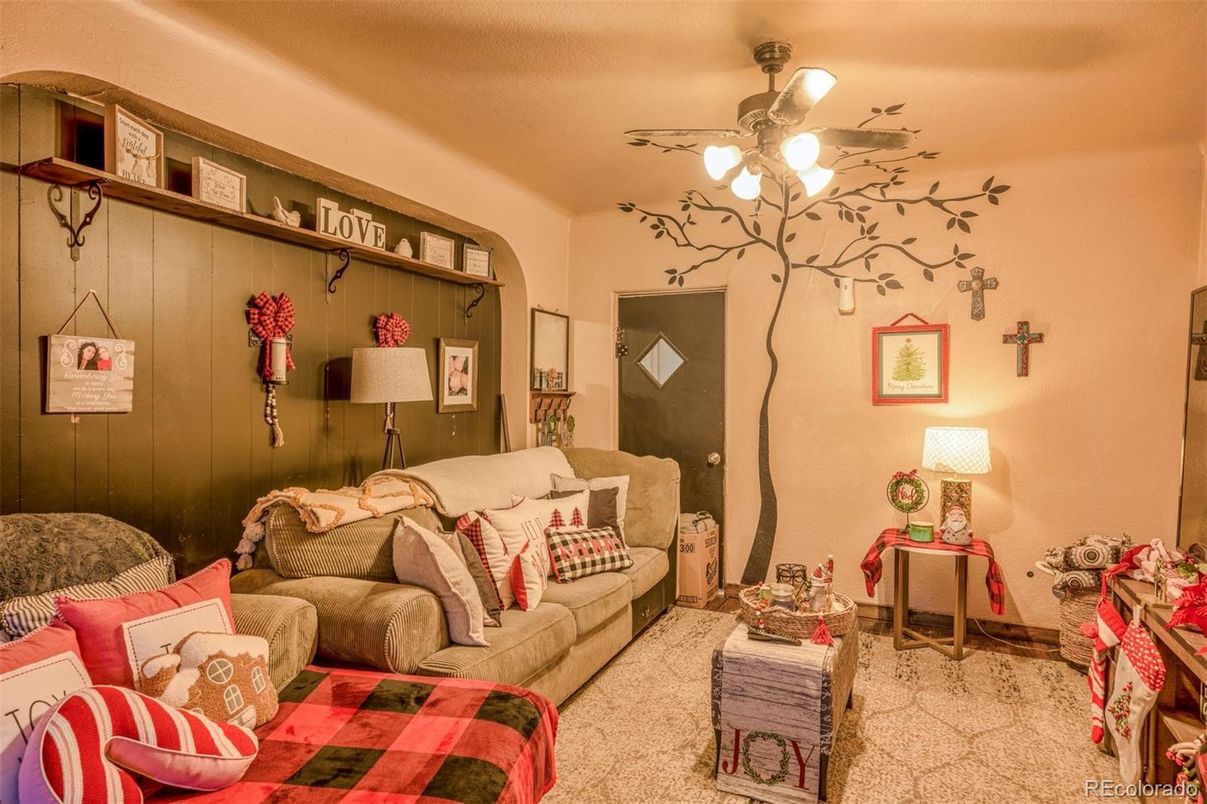 Interior, Living room