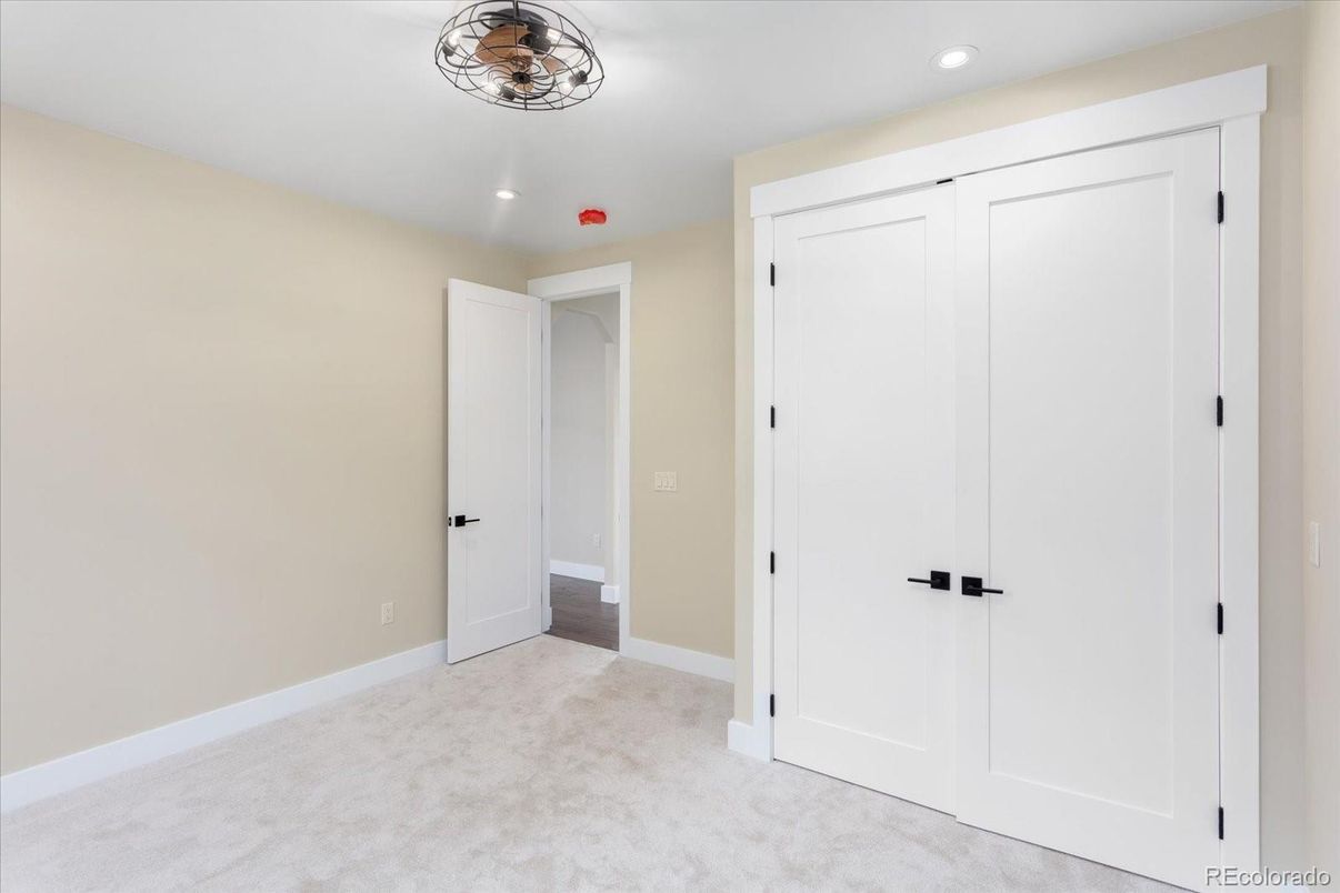Interior, Recessed Lighting