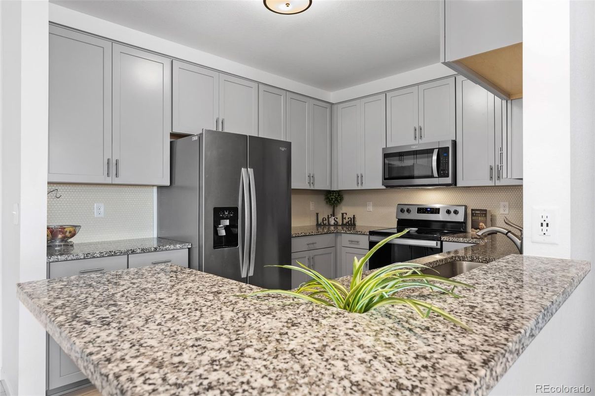 Interior, Kitchen, Stainless Steel Appliances