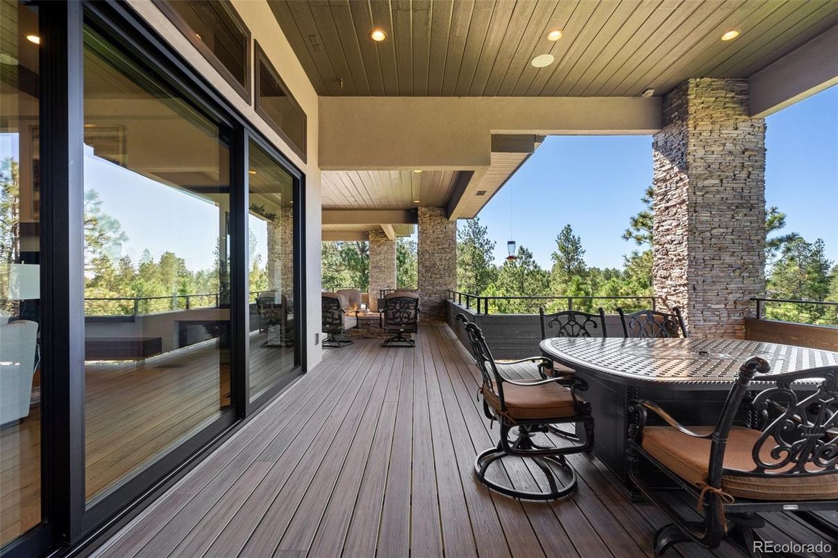 Exterior, Wood Texture Flooring