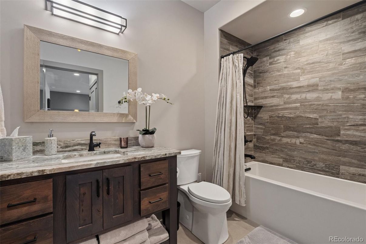 Bathroom, Interior, Recessed Lighting, Wooden Walls