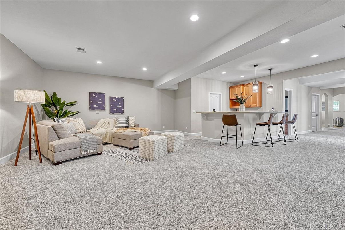 Interior, Kitchen, Pendant Lights, Recessed Lighting