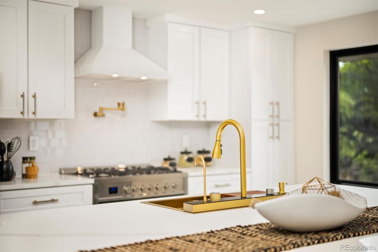 Interior, Kitchen, Recessed Lighting