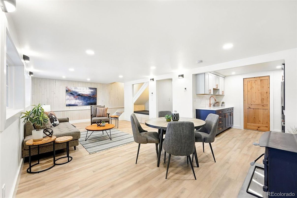 Dining room, Interior, Living room, Recessed Lighting, Wood Texture Flooring